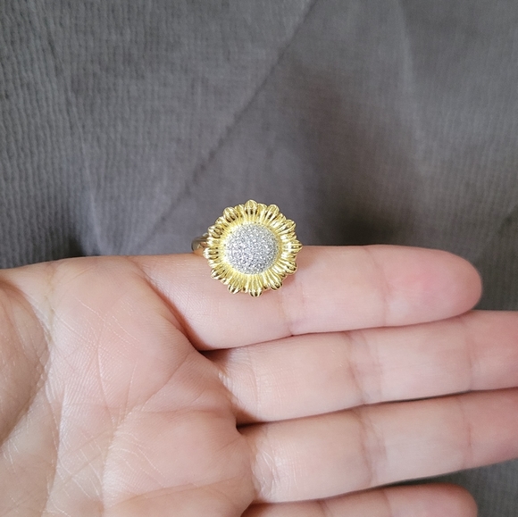 Cote d'Argent Sunflower🌻 Ring💍 - Picture 5 of 16